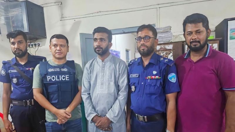 ইয়াবাসহ খাগড়াছড়িতে আটক জাতীয় পার্টি নেতা মোশাররফ হোসেন জুয়েল