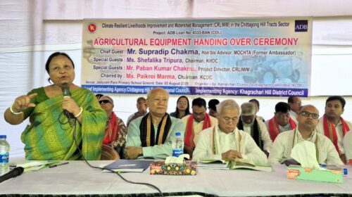 খাগড়াছড়ির যাদুরাম পাড়ায় কৃষকদের মাঝে কৃষি যন্ত্র বিতরণ